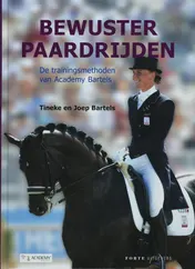 Omslag van Bewuster paardrijden