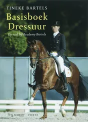 Omslag van Basisboek Dressuur