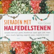 Omslag van Sieraden van halfedelstenen