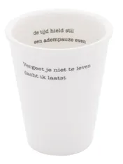 Omslag van Beker 'Vergeet je niet' Kees Hermis 5082