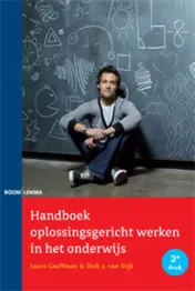 Omslag van Handboek oplossingsgericht werken in het onderwijs