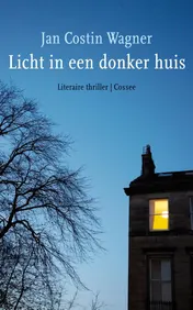 Omslag van Licht in een donker huis