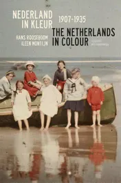 Omslag van Nederland in kleur; The Netherlands in colour