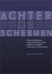 Omslag van Achter de schermen
