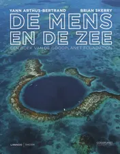 Omslag van De mens en de zee