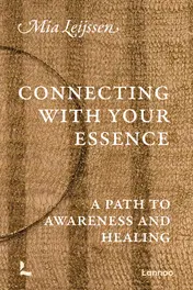 Omslag van Connecting with Your Essence