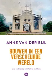 Omslag van Bouwen in een verscheurde wereld