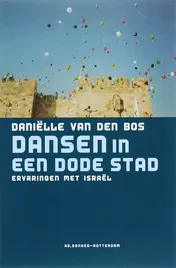Omslag van Dansen in een dode stad