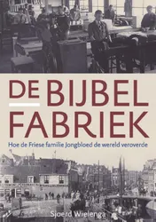 Omslag van De bijbelfabriek