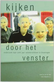 Omslag van Kijken door het venster