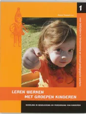 Omslag van Leren werken met groepen kinderen