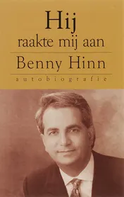 Omslag van Hij raakte mij aan