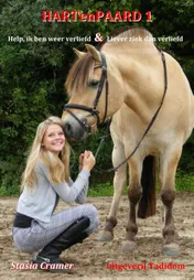 Omslag van Help, ik ben weer verliefd Liever ziek dan verliefd