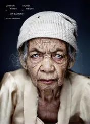 Omslag van Comfort women = Troostmeisjes