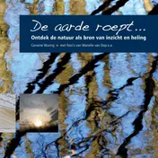 Omslag van De aarde roept...