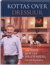 Omslag van Kottas over Dressuur