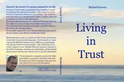 Omslag van Living in Trust