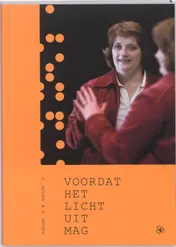 Omslag van Voordat het licht uit mag