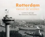 Omslag van Rotterdam vanuit de wolken