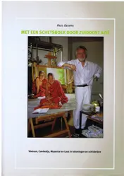 Omslag van Met een schetsboek door Zuidoost Azië