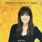Omslag van Verjong je huid in 21 dagen