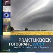 Omslag van Praktijkboek fotografie, weer, nacht en natuurverschijnselen