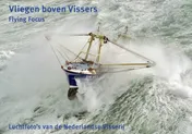 Omslag van Vliegen boven Vissers