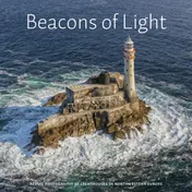 Omslag van Beacons of Light