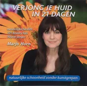 Omslag van Verjong je huid in 21 dagen