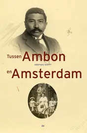 Omslag van Tussen Ambon en Amsterdam