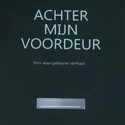 Omslag van Achter mijn voordeur