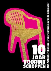 Omslag van 10 jaar vooruit schoppen