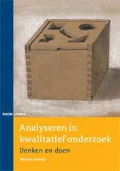 Omslag van Analyseren in kwalitatief onderzoek