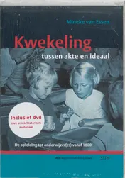 Omslag van Kwekeling tussen akte en ideaal