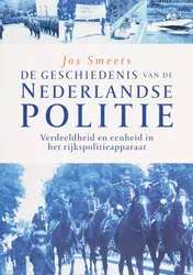 Omslag van Verdeeldheid en eenheid in het rijkspolitieapparaat