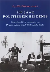 Omslag van 200 Jaar politiegeschiedenis