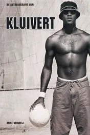 Omslag van De autobiografie van Kluivert