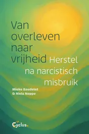 Omslag van Van overleven naar vrijheid