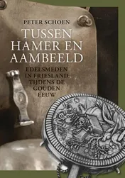 Omslag van Tussen hamer en aambeeld