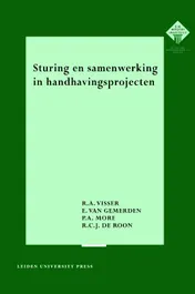 Omslag van Sturing en samenwerking in handhavingsprojecten