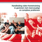Omslag van Handleiding video-hometraining in gezinnen met meervoudige en complexe problemen