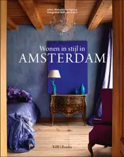 Omslag van Wonen in stijl in Amsterdam
