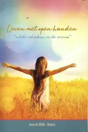 Omslag van Leven met open handen