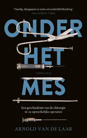 Omslag van Onder het mes