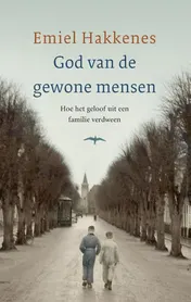 Omslag van God van de gewone mensen