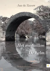 Omslag van Het medaillon De helm