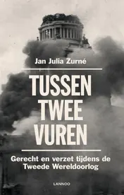 Omslag van Tussen twee vuren