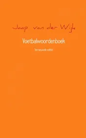 Omslag van Voetbalwoordenboek