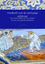 Omslag van Handboek voor de wanhopige ambtenaar