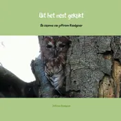 Omslag van Uit het nest geklikt